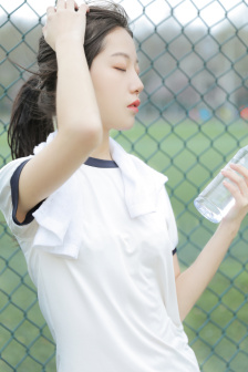 电影左耳